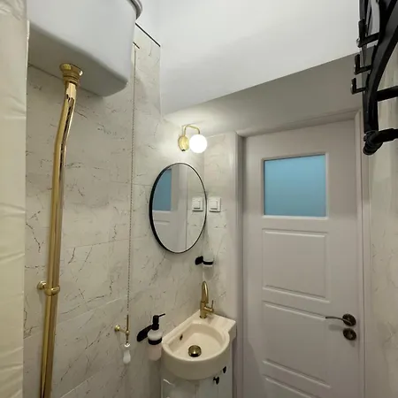 Studio Alice Romana Square דירה