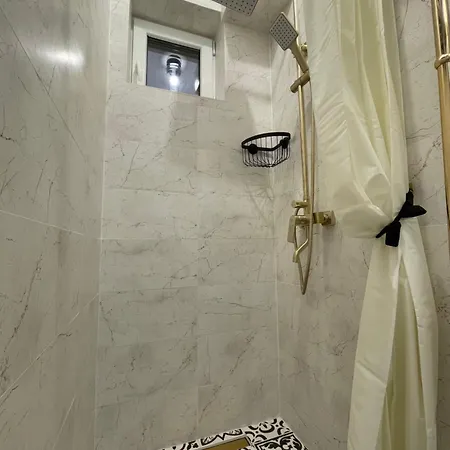 דירה Studio Alice Romana Square בוקרשט