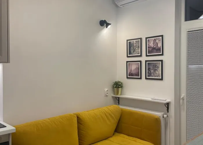 Studio Alice Romana Square * 부쿠레슈티