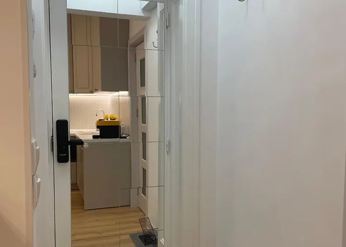 Апартаменты Studio Alice Romana Square *