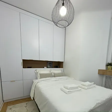 Studio Alice Romana Square Apartment *