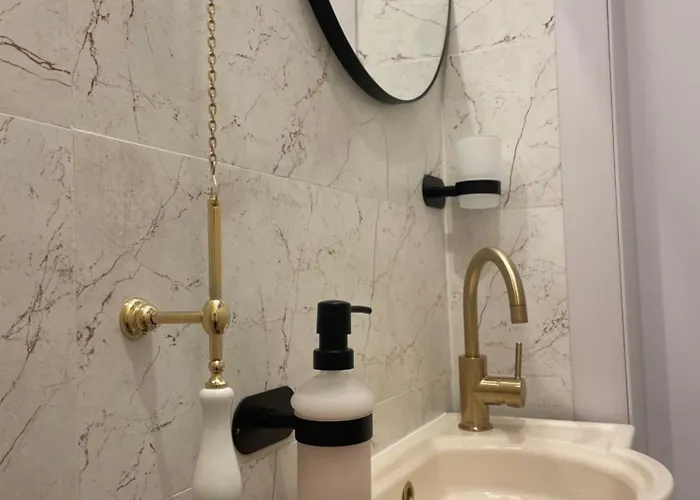 Studio Alice Romana Square בוקרשט